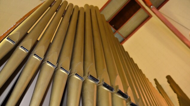 Orgue, église Saint-Sauveur, Val-d'Or Orgue, église Saint-Sauveur, Val-d'Or