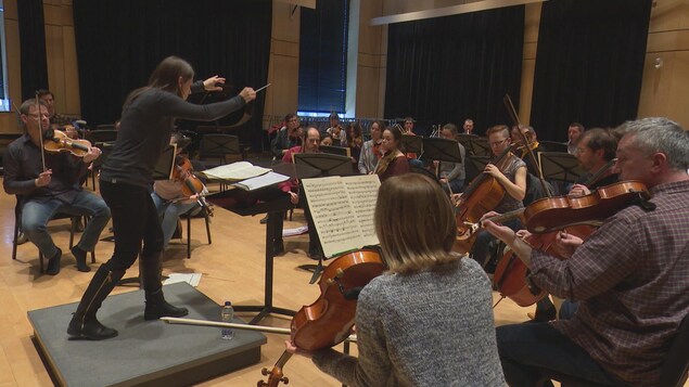 L'Orchestre symphonique de l'Estuaire en répétition L'Orchestre symphonique de l'Estuaire en répétition