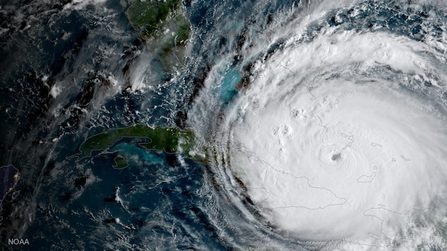 Une image satellite de l'ouragan Irma captée le 8 septembre alors que la tempête se déplace vers la Floride.