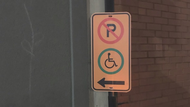 Un stationnement temporaire pour personnes handicapées suscite la grogne à Trois-Rivières