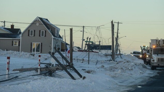 Le travail est compliqué pour les équipes d'Énergie NB dans la Péninsule acadienne.