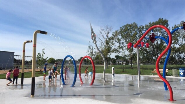 Le nouveau parc de jeux d'eau du Centre récréatif Gateway à Winnipeg