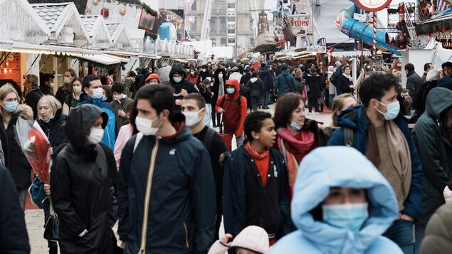À Paris, le port du masque sera obligatoire à l’extérieur dès vendredi