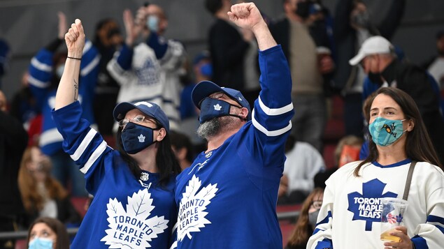 MLSE abandonne le passeport vaccinal le 1er mars pour les rencontres sportives