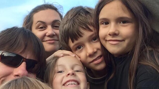 Pascale-Josée Binette et sa famille Pascale-Josée Binette et sa famille