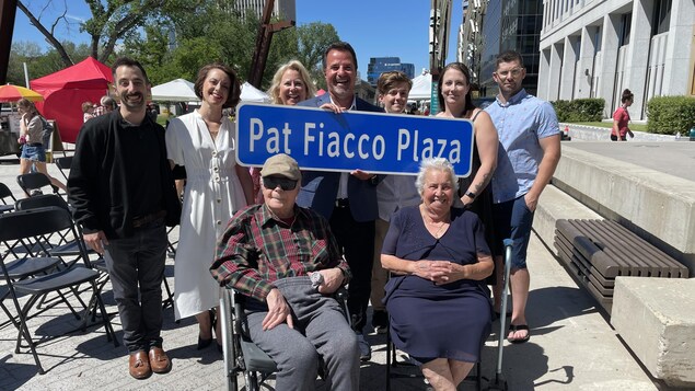 Le City Square Plaza change de nom pour honorer l’ancien maire de Regina Pat Fiacco