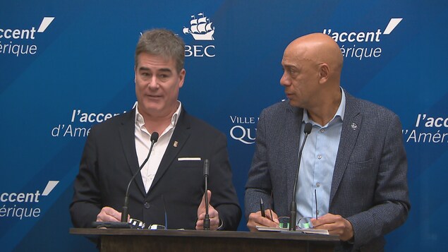 Patrick Paquet et Stevens Mélançon d'Équipe priorité Québec en conférence de presse. 