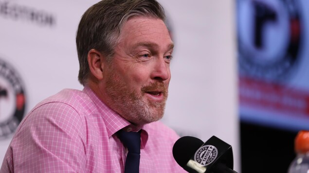 Patrick Roy veut soulever la Coupe
