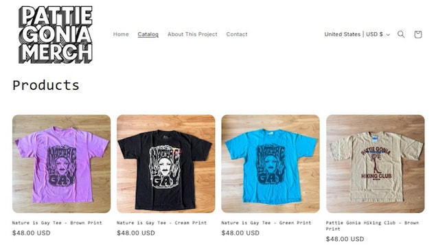 Une capture d'écran d'un site internet présente des vêtements à vendre.