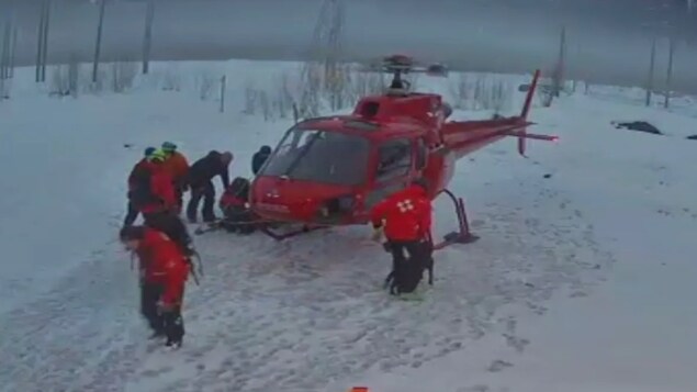 Un mort et quatre blessés dans une série d’avalanches près de Pemberton