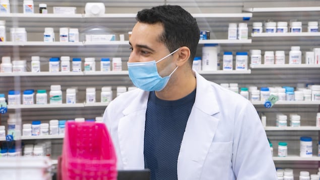 Les pharmaciens devraient-ils pouvoir prescrire la pilule contraceptive en Ontario?