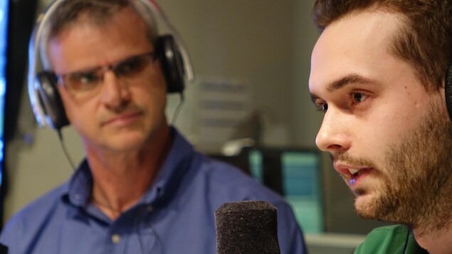 Anthony Voit Apparaître Cette Fenêtre Sur Son écran Un étudiant de l'Université de Sherbrooke démasque un important