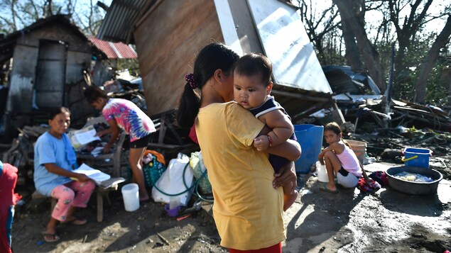 Philippines :  le typhon Rai fait 208 morts