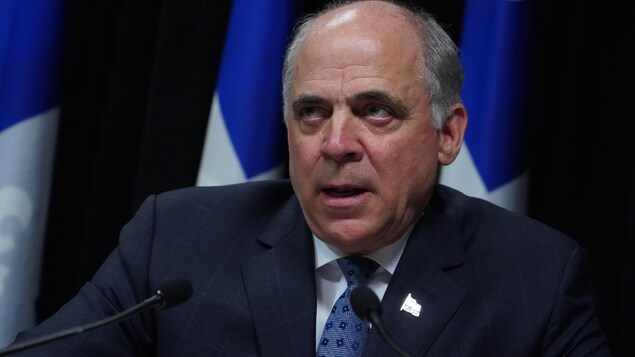 M. Fitzgibbon en conférence de presse.