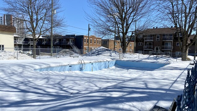 Levée de boucliers contre la fermeture de piscines à Trois-Rivières