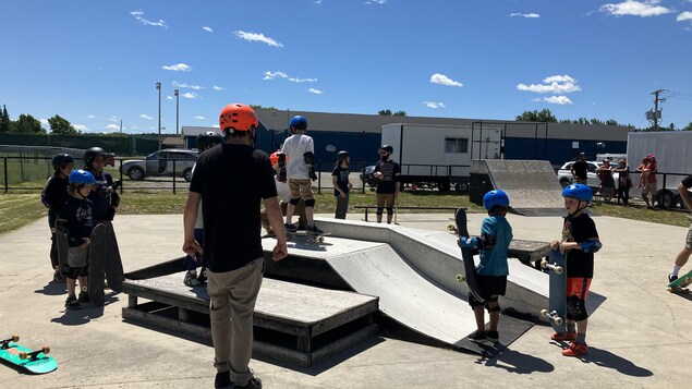 Cours d’initiation à la planche à roulettes offerts à Ville-Marie