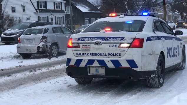 La commission de police d’Halifax approuve le budget après des heures de débat