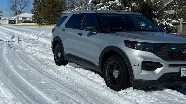 La police enquête sur deux morts suspectes près de Toronto