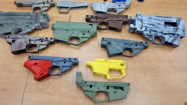 La police arrête un homme de Regina accusé de fabrication d’armes en 3D
