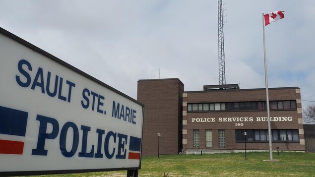 Les bureaux de la police de Sault-Sainte-Marie en Ontario.