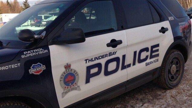 Une voiture de patrouille du Service de police de Thunder Bay.