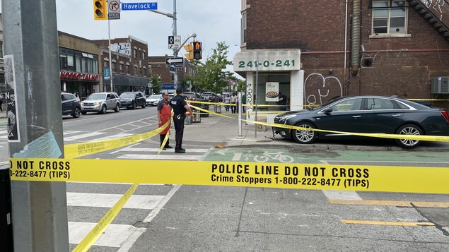 L’UES enquête après une fusillade impliquant 2 policiers à Toronto