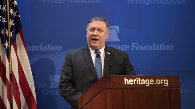 Mike Pompeo au podium de la Heritage Foundation. Mike Pompeo au podium de la Heritage Foundation.