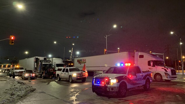 Manifestation : le pont Ambassador toujours bloqué entre Windsor et Détroit