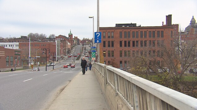 Le pont Aylmer de Sherbrooke est maintenant ouvert en direction est