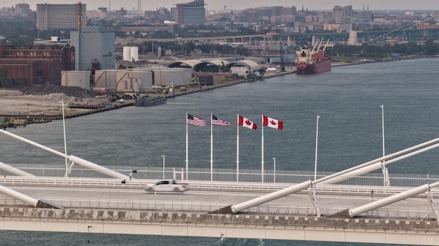  Le pont Gordie-Howe accueille ses premiers véhicules 