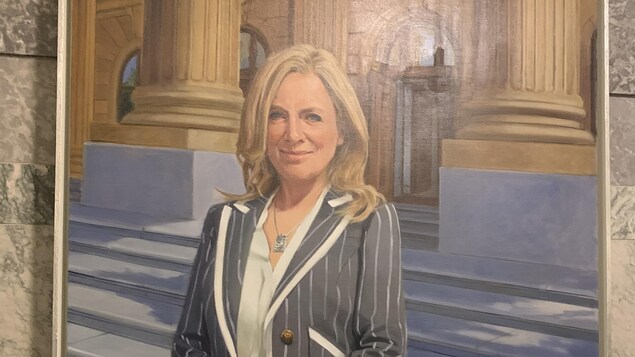 Portrait de l'ancienne première ministre de l'Alberta, Rachel Notley.