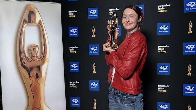 Premier Gala de l’ADISQ : un grand balayage signé Lou-Adriane Cassidy