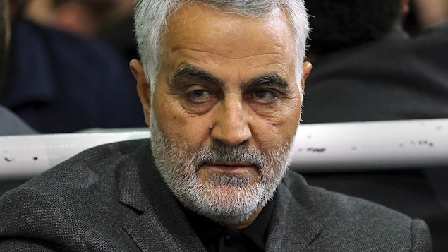 Plan rapproché du général Soleimani.