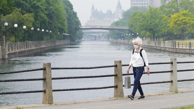 Air pollution in Ottawa and Gatineau is still high on Friday