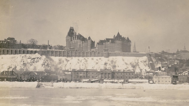 Le déneigement d’autrefois s’invite sur des photos inédites de Québec