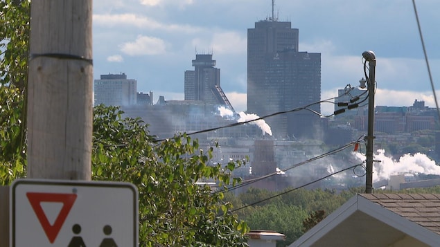 Le centre-ville de Québec vu du quartier Maizerets.