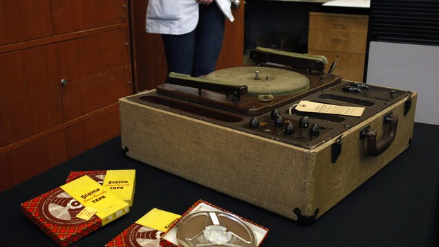 Une ancienne radio.