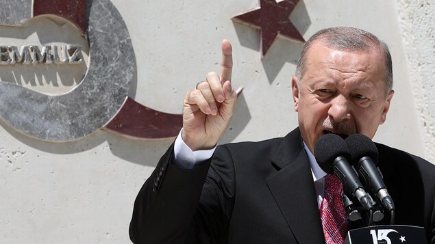 Turquie : Erdogan accuse un ancien allié d’être le chef d’un groupe « terroriste »
