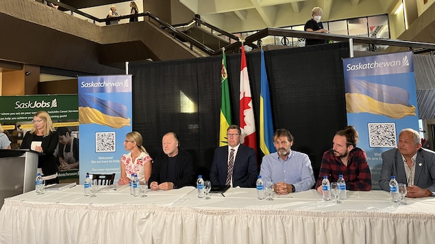 La Saskatchewan s’entend avec deux organisations pour faciliter l’accueil des Ukrainiens