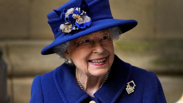 La reine Élisabeth II reprend ses engagements officiels après une pause