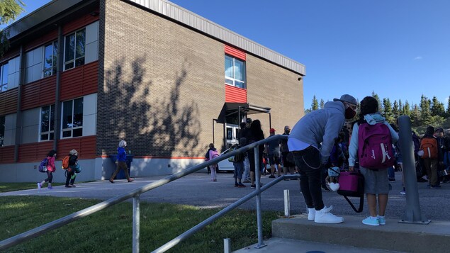 Des écoles de l’Est-du-Québec attendent toujours leurs lecteurs de CO2