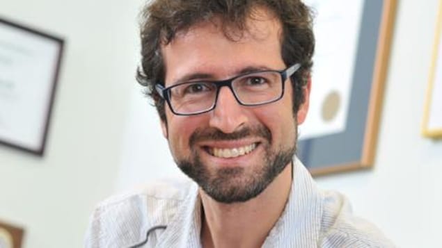 Richard Khoury, professeur agrégé au département de Génie logiciel de l’Université Laval Richard Khoury, professeur agrégé au département de Génie logiciel de l’Université Laval