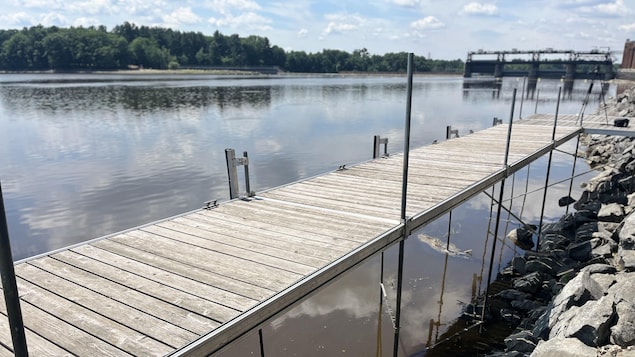  Le niveau de la rivière Saint-François cause des maux de tête à Drummondville 