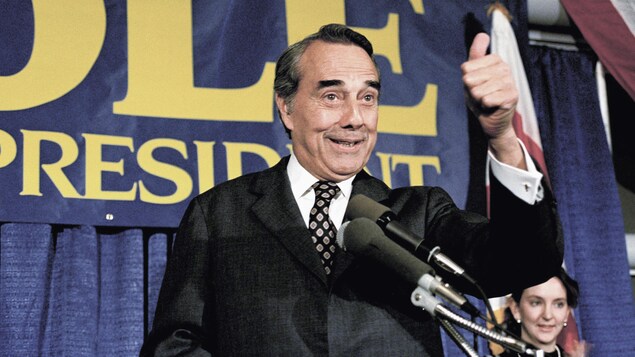 L’ex-sénateur Bob Dole, figure de la politique américaine, est mort à 98 ans