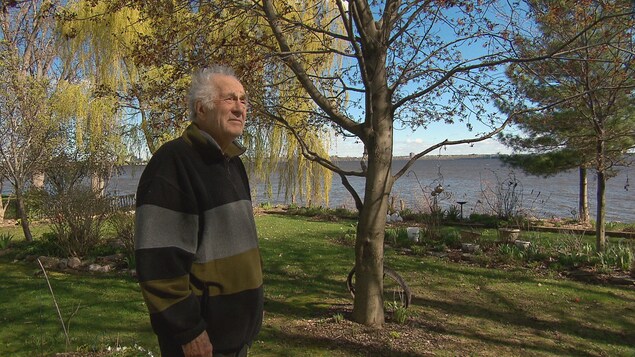 Robert Montreuil habite sur le chemin Fraser depuis 1993. Robert Montreuil habite sur le chemin Fraser depuis 1993.