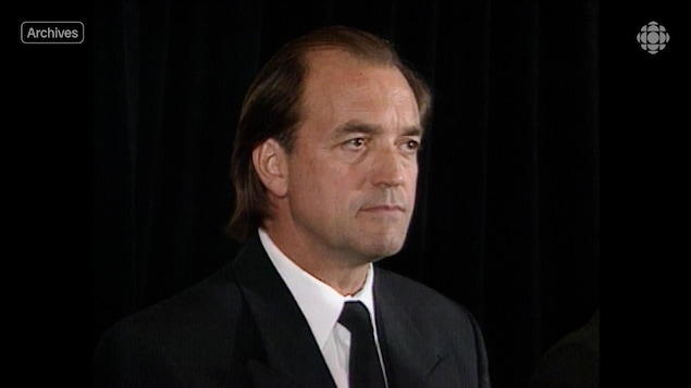 Atterrissage d’urgence du commandant Robert Piché