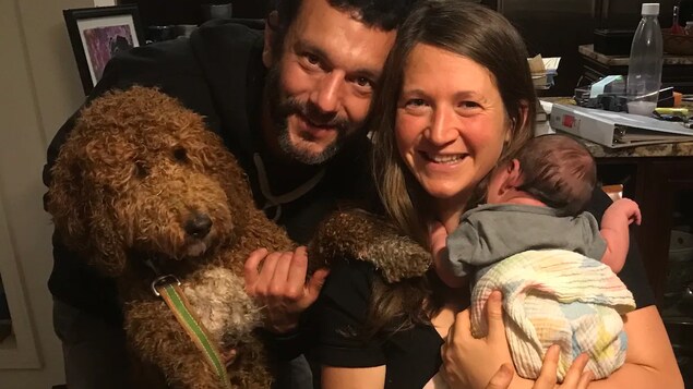 Pénurie de sages-femmes sur l’île Salt Spring : de futurs parents doivent déménager