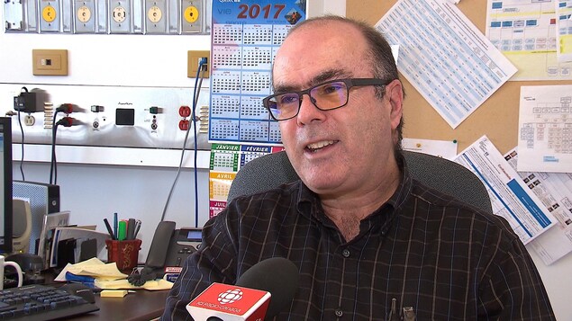 Dr Roger Dubé, directeur adjoint des services professionnels et de l’enseignement universitaire au Centre intégré de santé et de services sociaux de la Côte-Nord. Dr Roger Dubé, directeur adjoint des services professionnels et de l’enseignement universitaire au Centre intégré de santé et de services sociaux de la Côte-Nord.