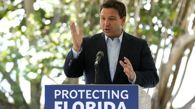 Le gouverneur Ron DeSantis s’attaque aux lois sur l’accès à l'information en Floride