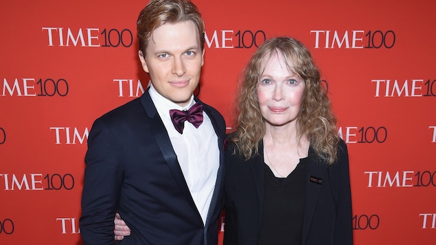Sur le tapis rouge le 25 avril 2017 à New York Sur le tapis rouge le 25 avril 2017 à New York